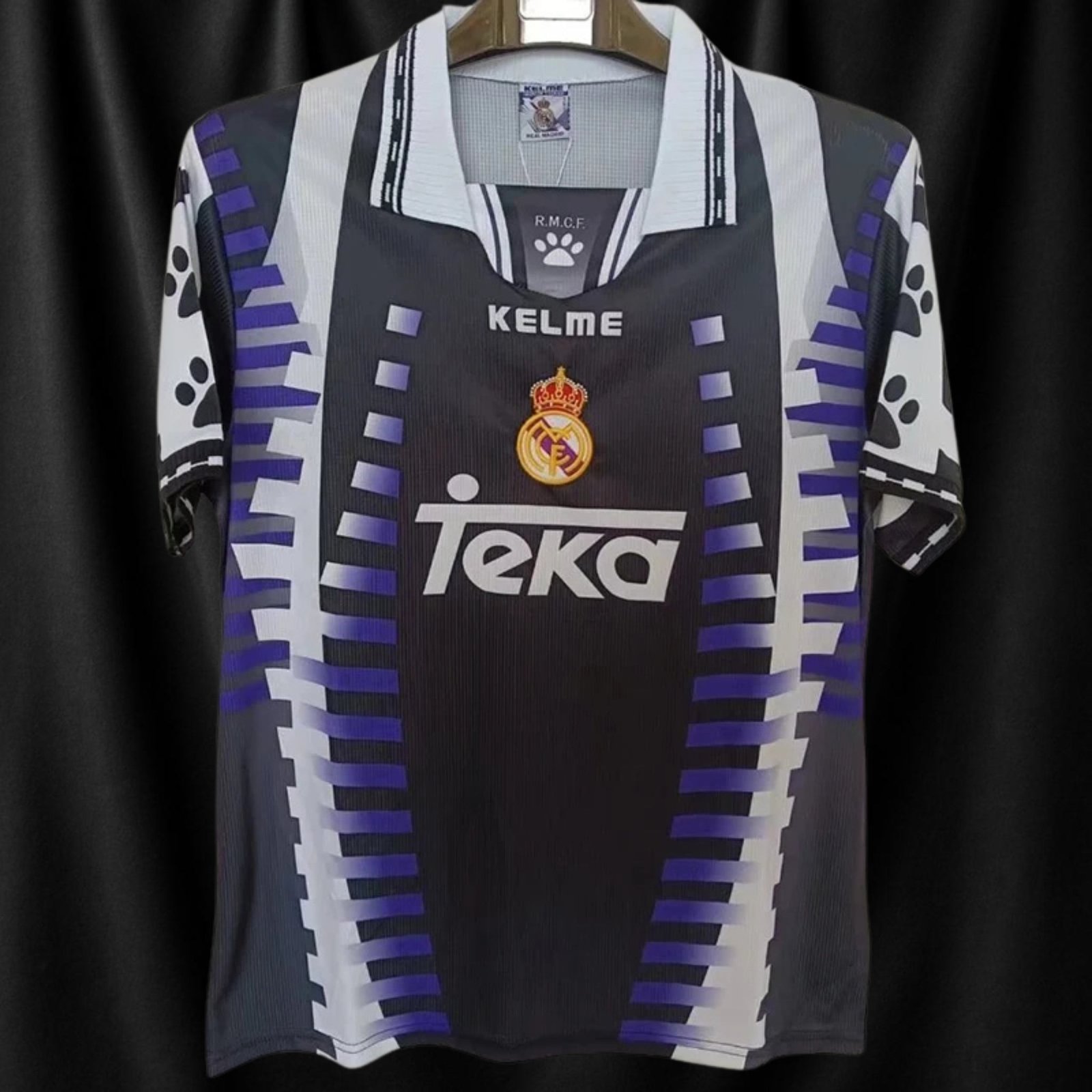 Real Madrid 1997/98 Away