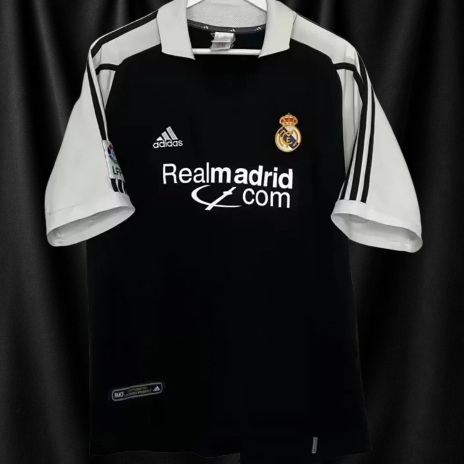 Real Madrid 2001/02 Away