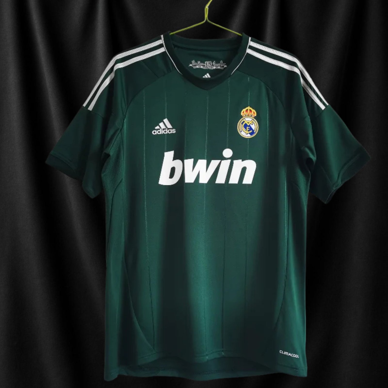 Real Madrid 2012/13 Away
